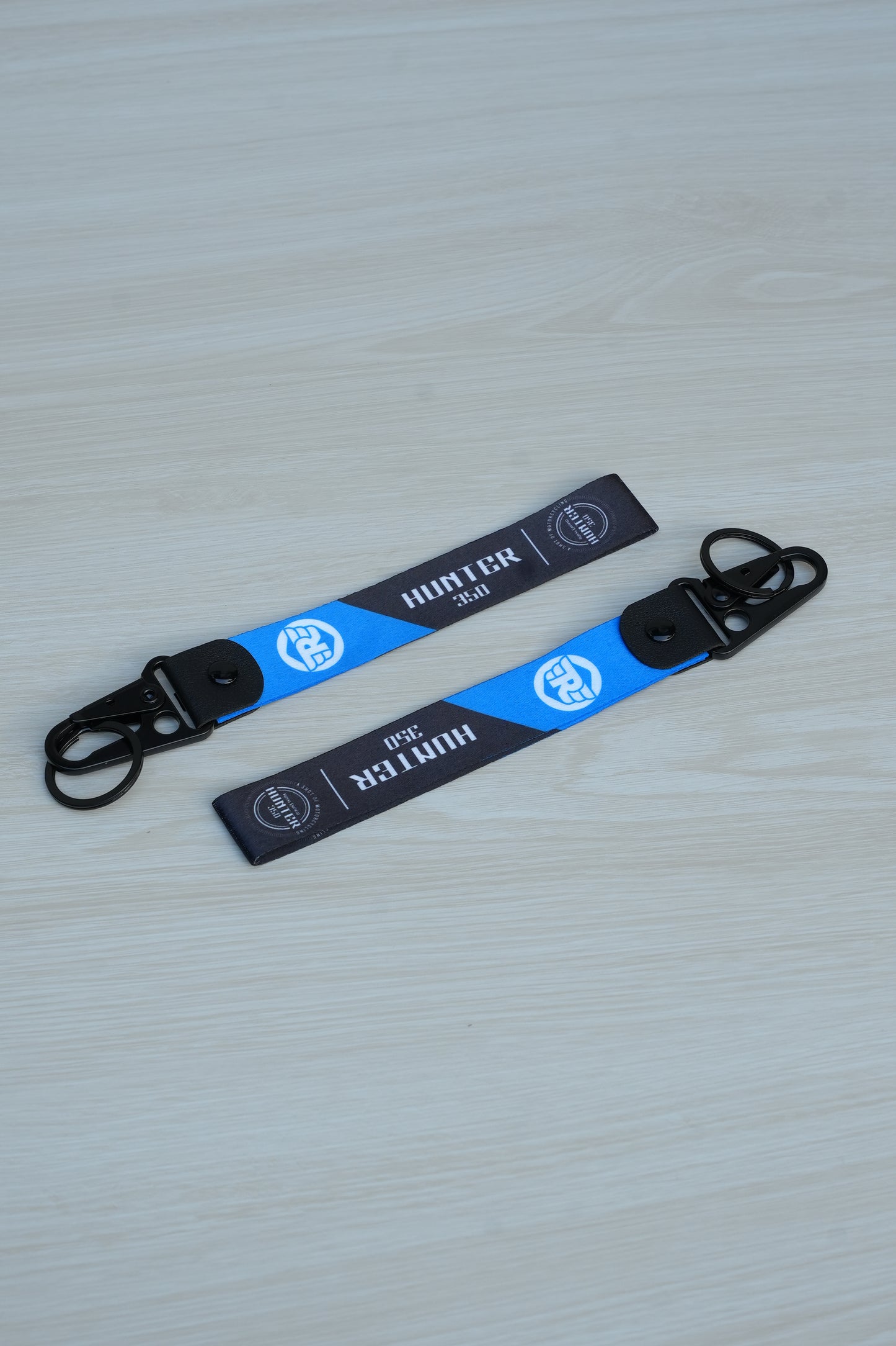 HUNTER 350 | KEYCHAIN