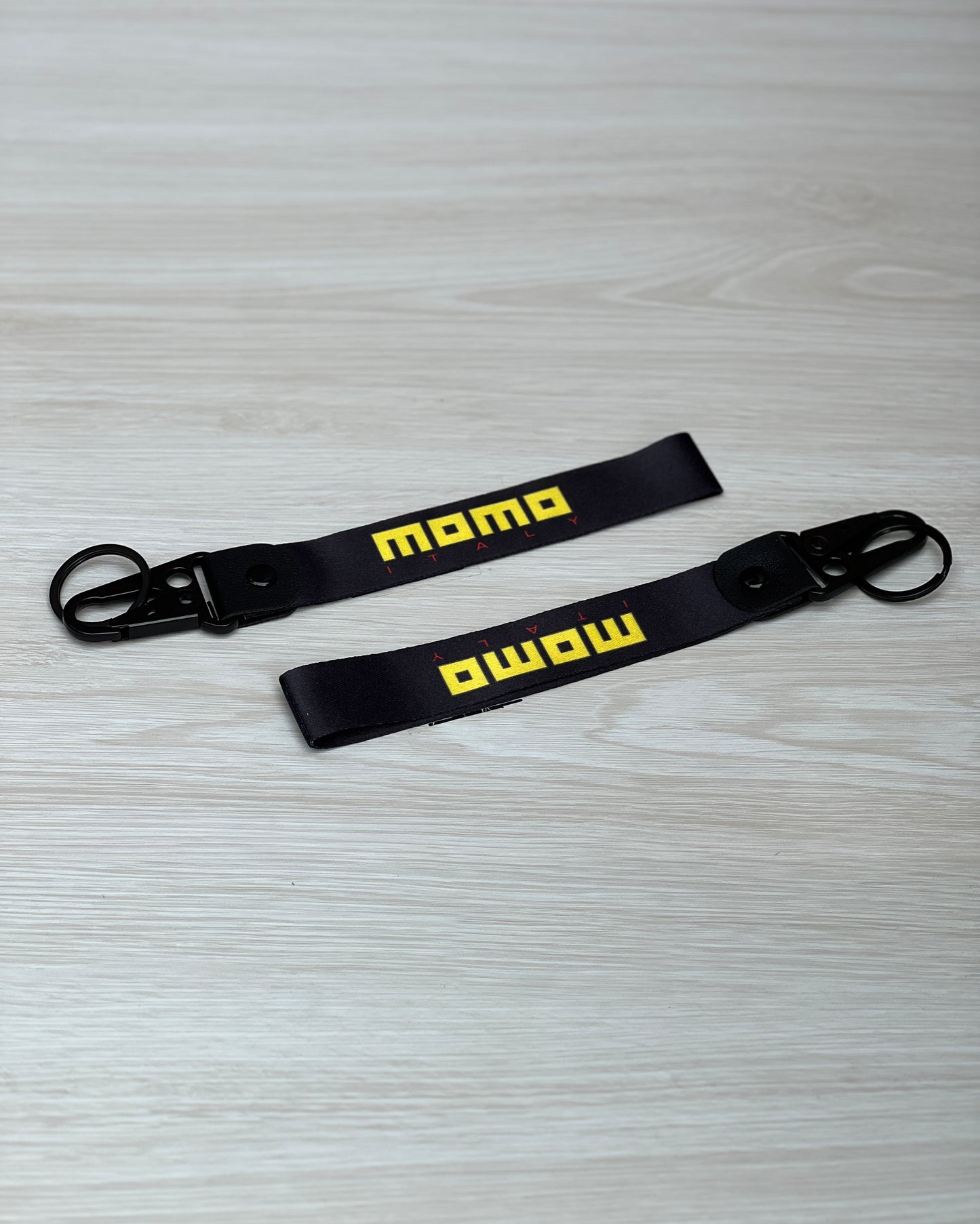 MOMO BLACK | KEYCHAIN