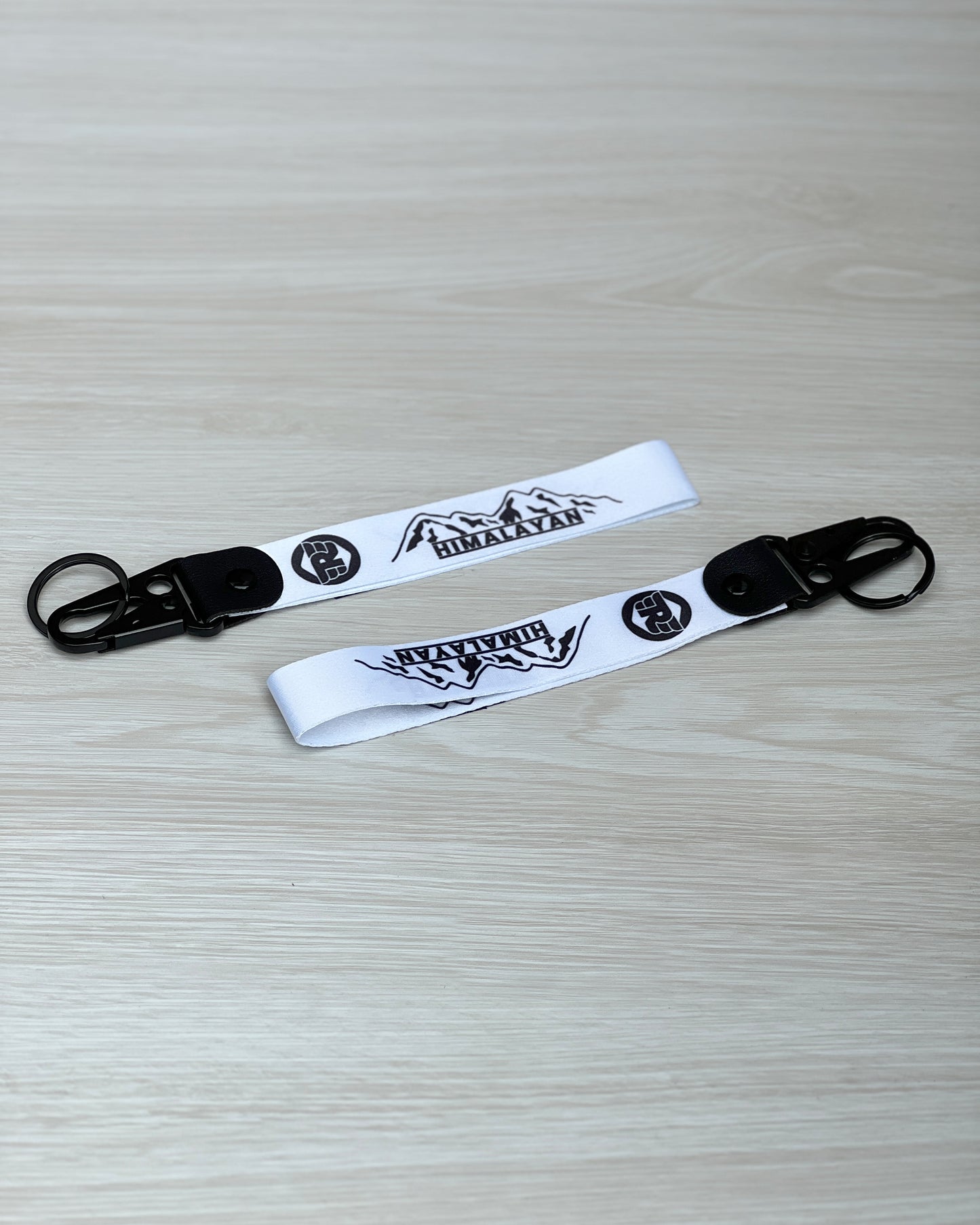 HIMALAYAN WHITE | KEYCHAIN