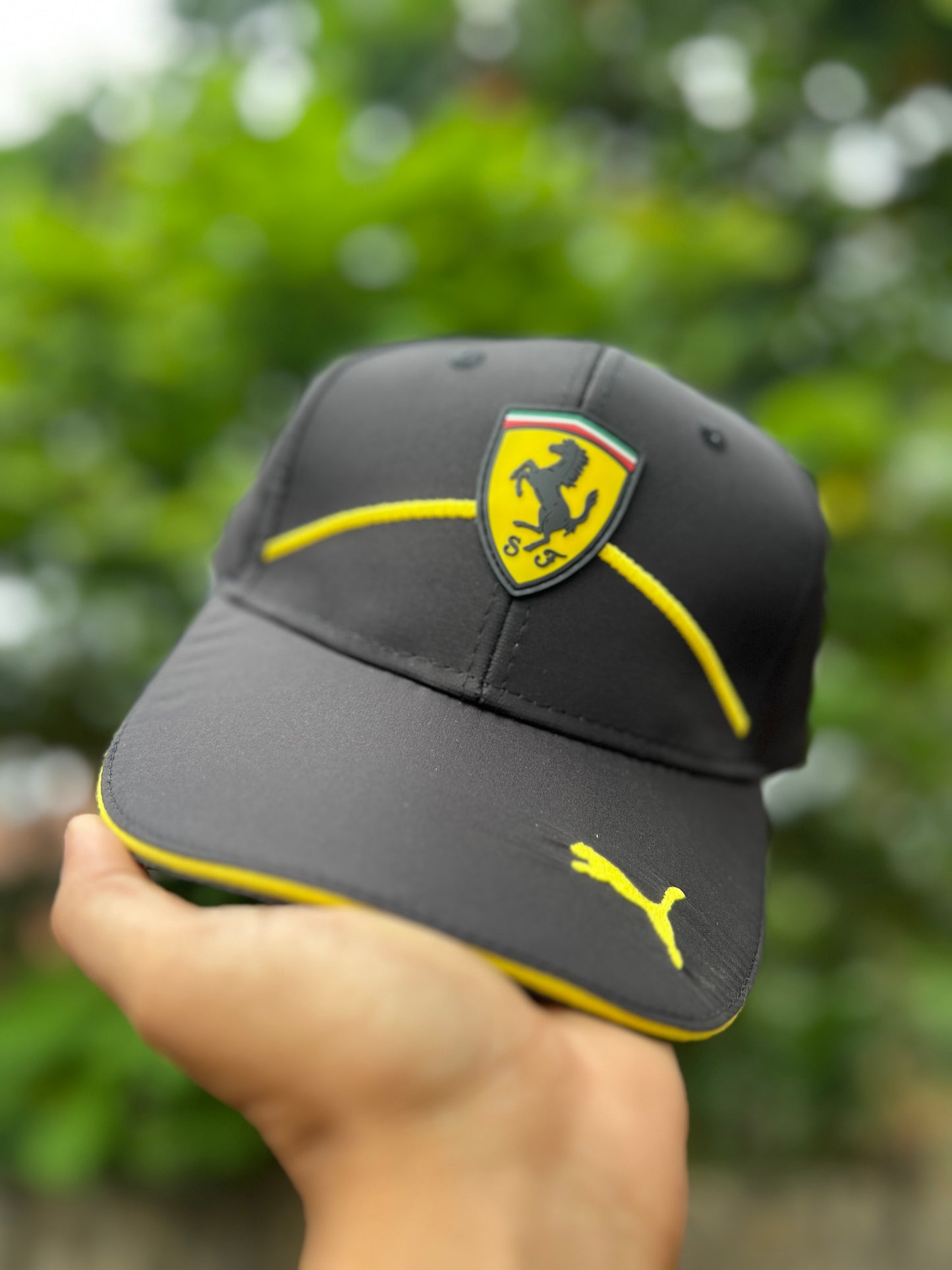 FERRARI BLACK YELLOW | REGULAR CAP