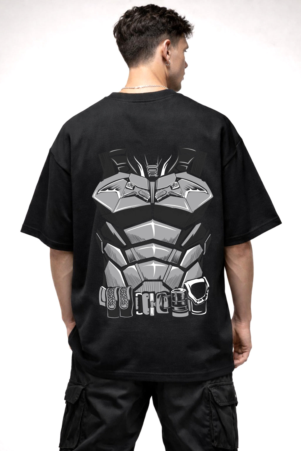 BAT MAN ARMOUR CHEST LOGO GRAPHIC | BLACK OVERSIZED FIT TEE