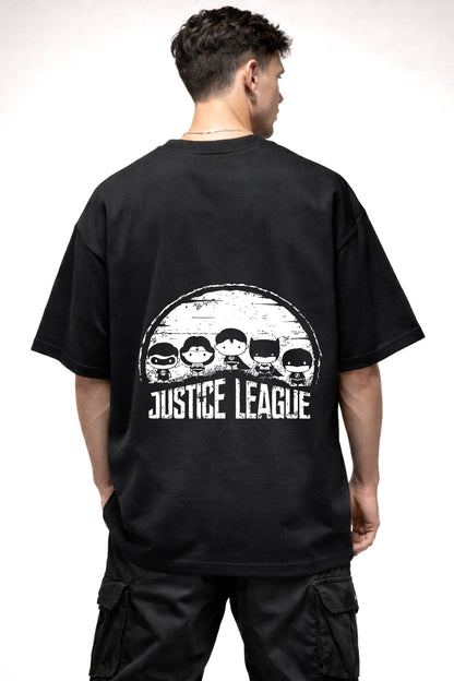 JUSTICE LEAGUE BLACK AND WHITE GRAPHIC | BLACK OVERSIZED FIT TEE