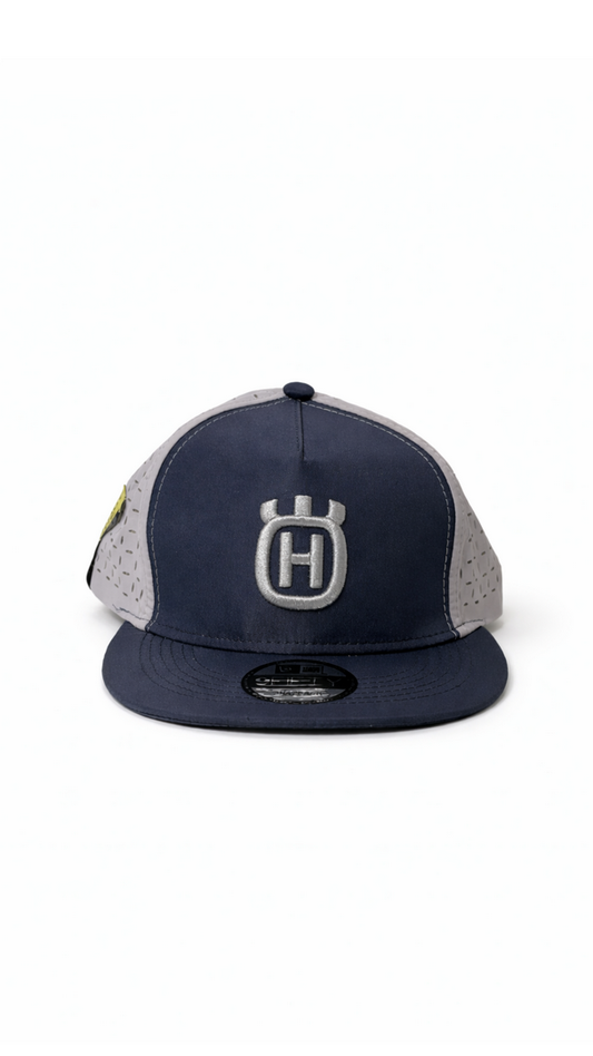 HUSQUAVARNA BLUE/GREY | SNAPBACK CAP
