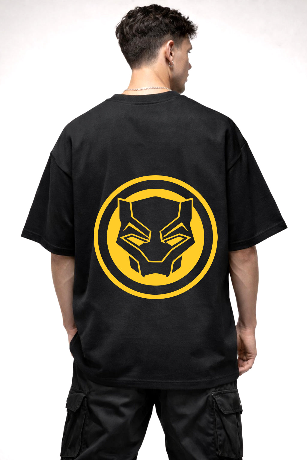 BLACK PANTHER YELLOW AND BLCK LOGO GRAPHIC | BLACK OVERSIZED FIT TEE