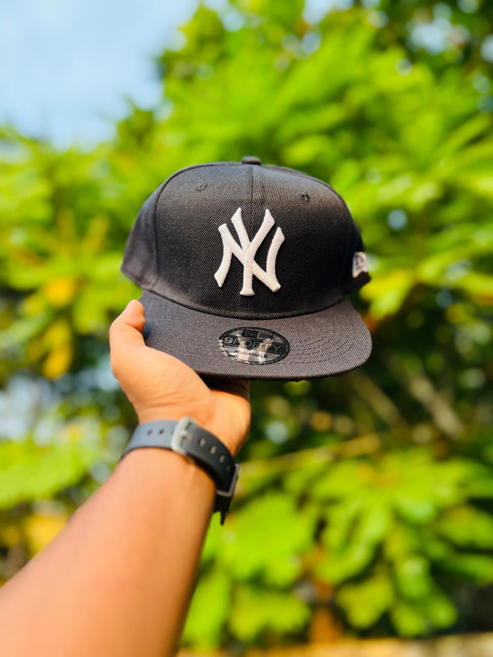 NEW ERA NEW YORK YANKEES BLACK | SNAPBACK CAP